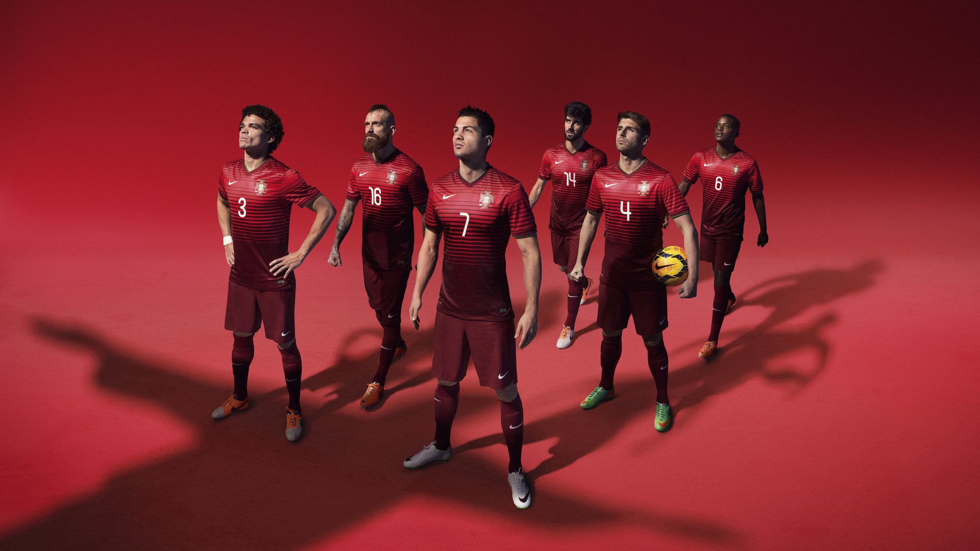 “德甲高潮不断,决战战火一触即发”,德甲收官战