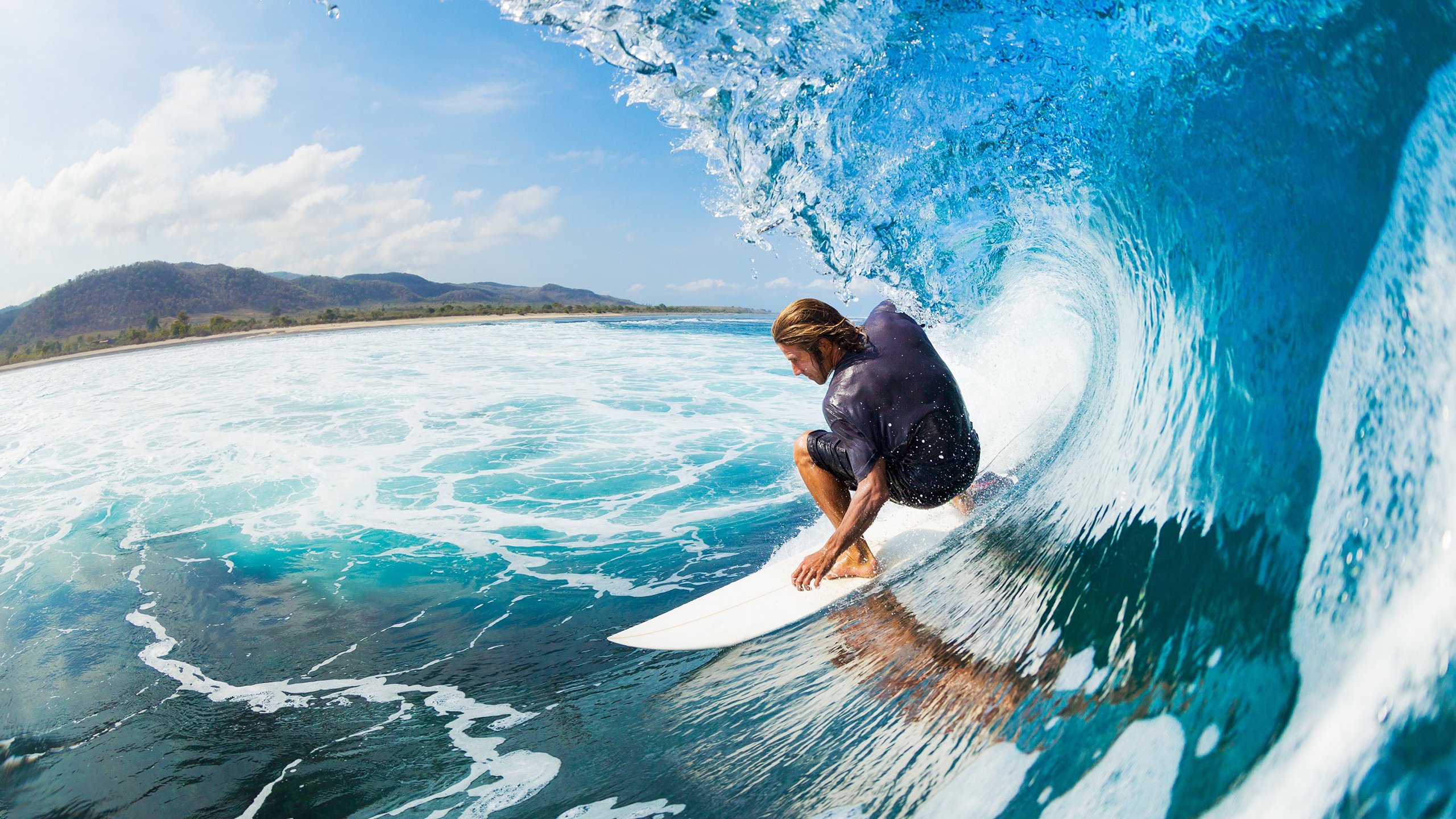 电竞产业融资火热，赛事规模不断扩大，电竞产业概念股